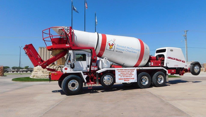 ronald-mcdonald-truck